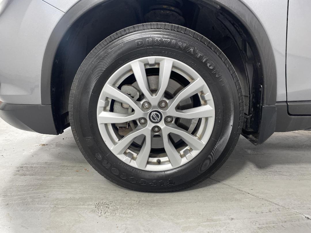 Photo '10' of Nissan X-Trail