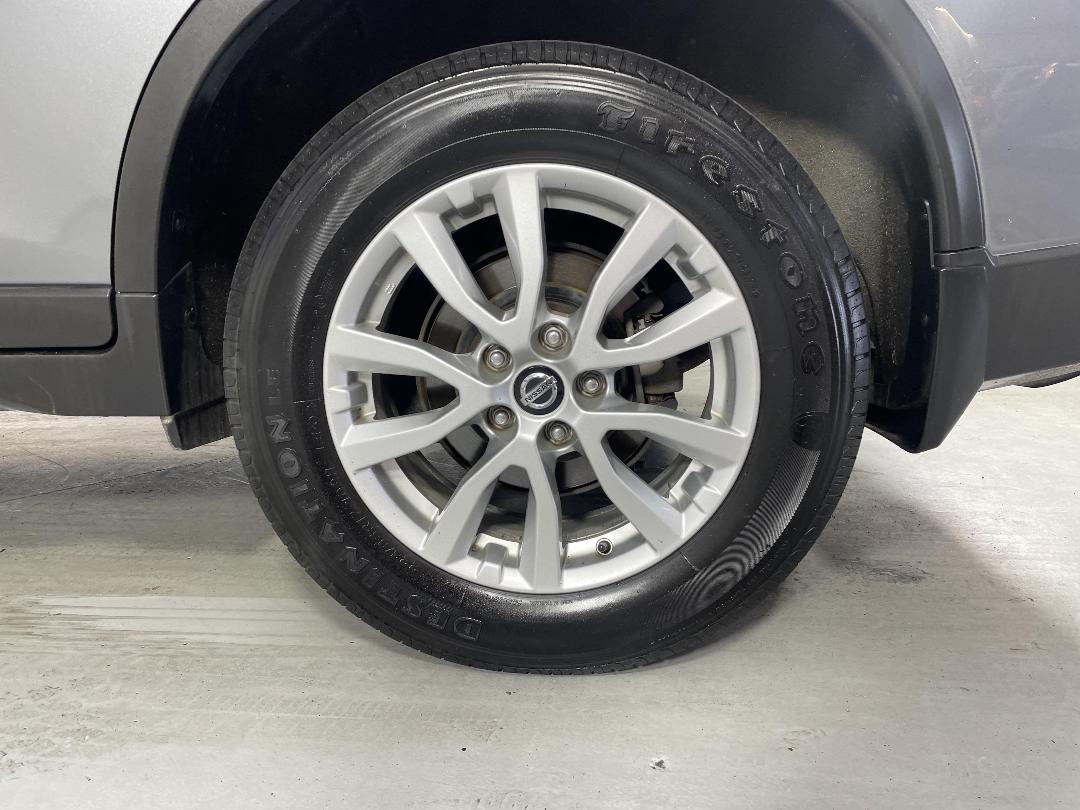 Photo '11' of Nissan X-Trail