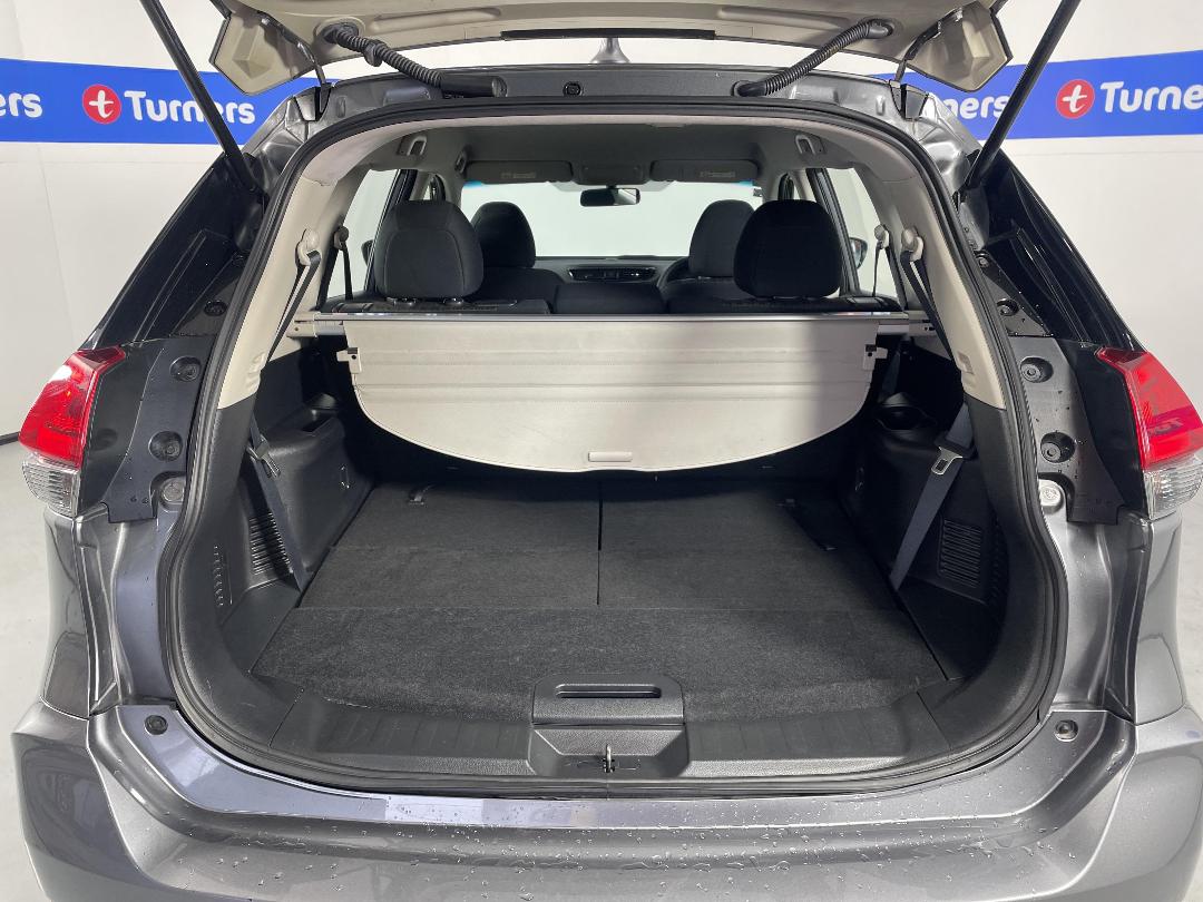 Photo '14' of Nissan X-Trail