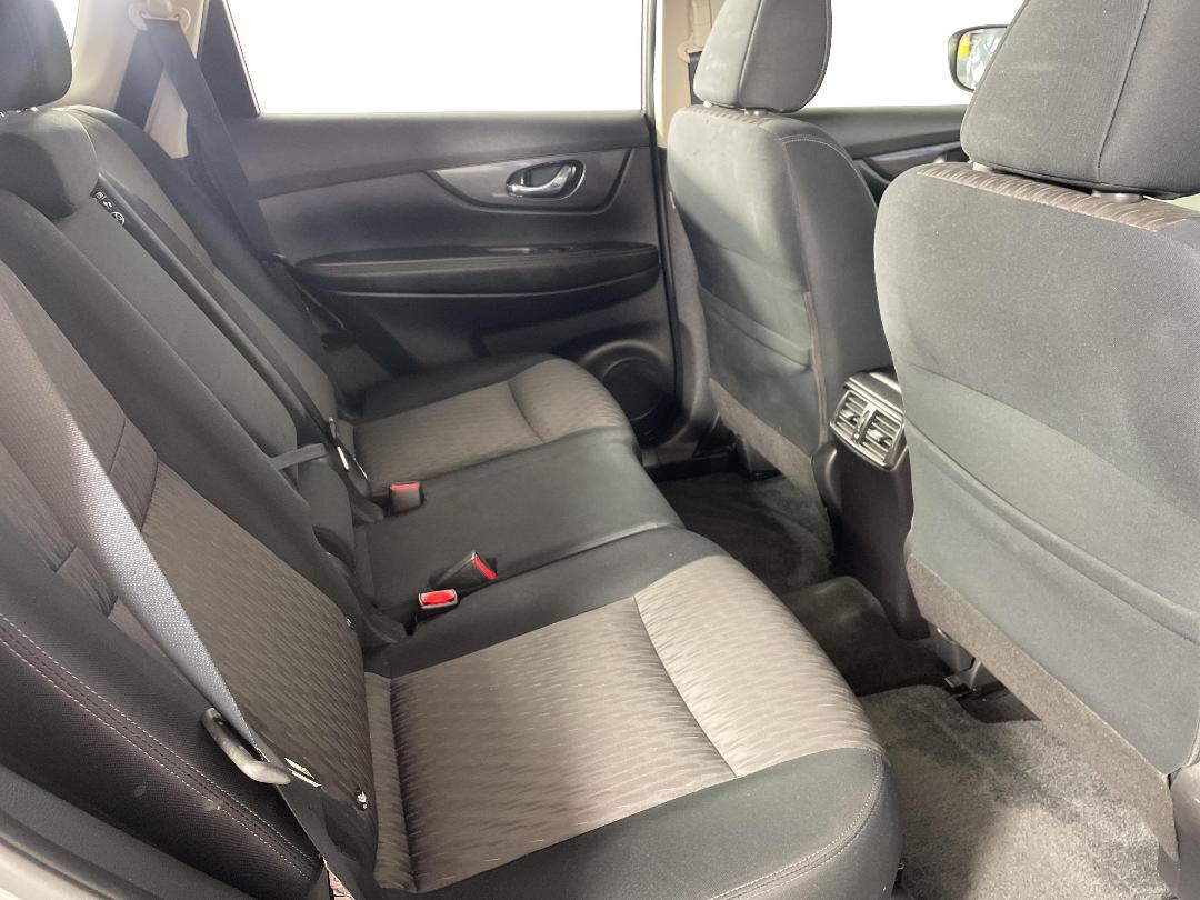 Photo '20' of Nissan X-Trail