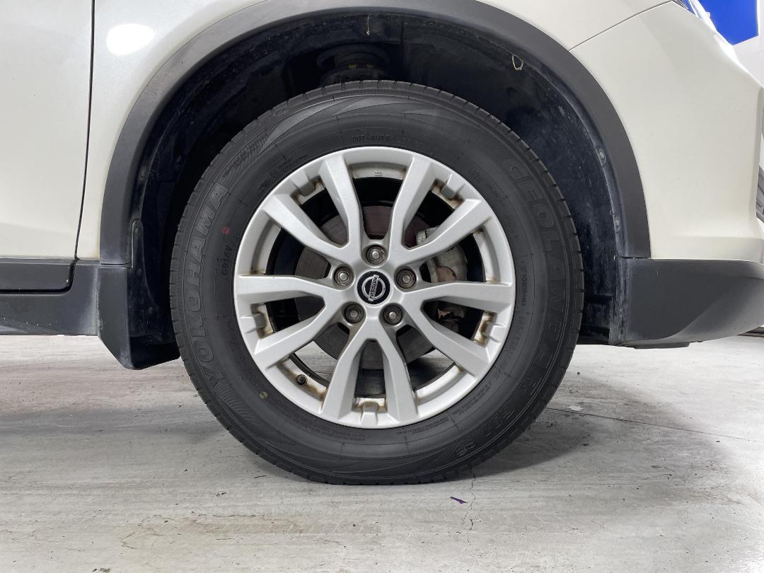 Photo '9' of Nissan X-Trail