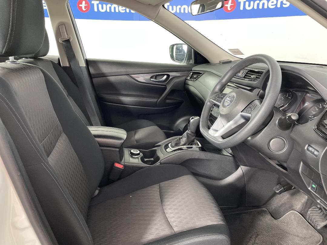 Photo '16' of Nissan X-Trail