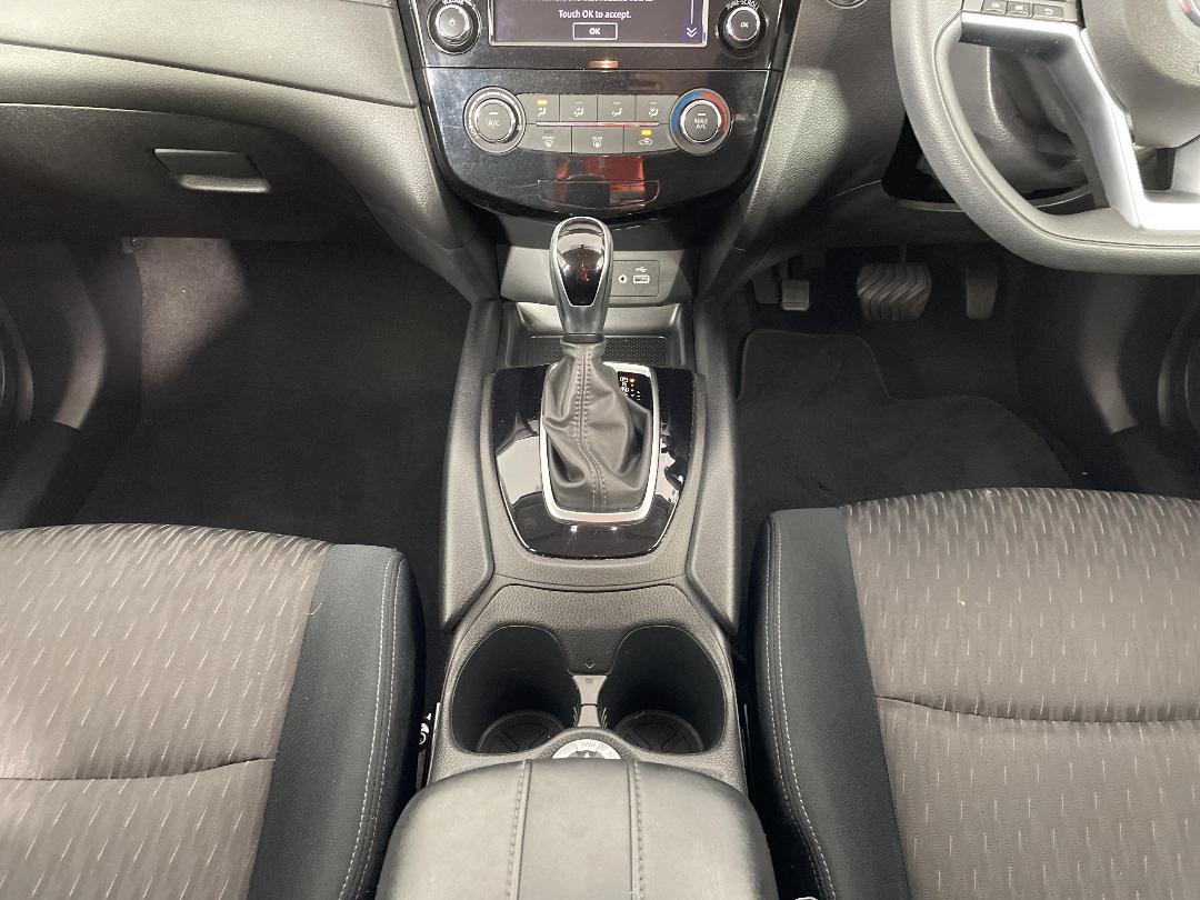 Photo '18' of Nissan X-Trail