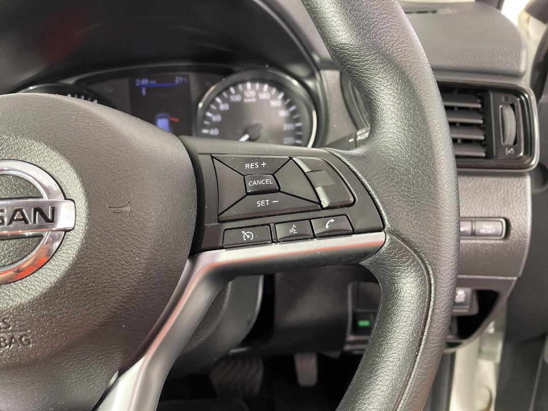 Photo '30' of Nissan X-Trail