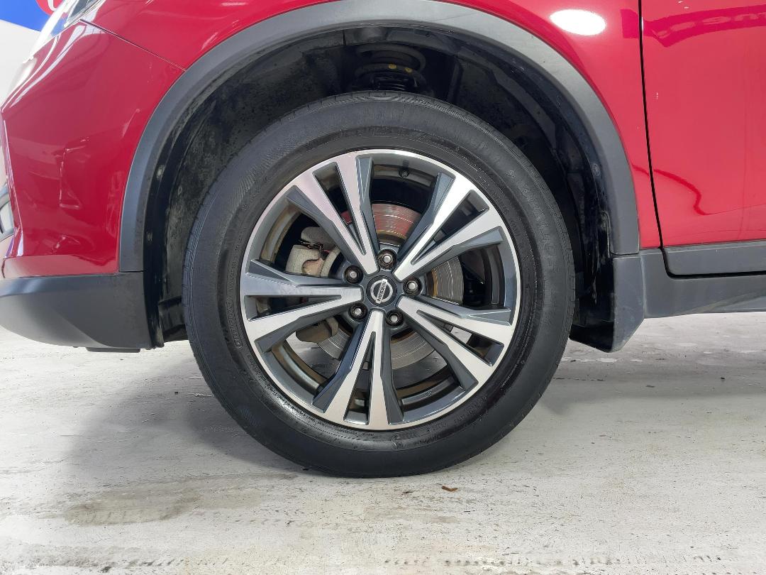 Photo '10' of Nissan X-Trail