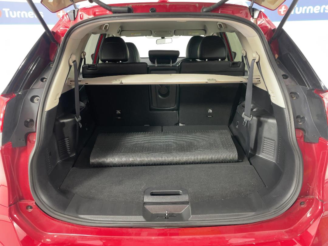 Photo '14' of Nissan X-Trail