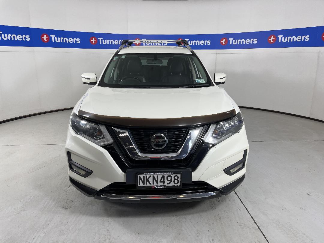 Photo '2' of Nissan X-Trail