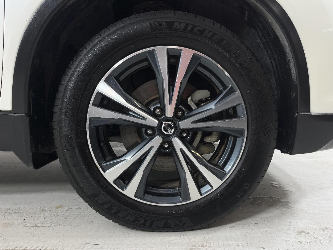 Photo '9' of Nissan X-Trail