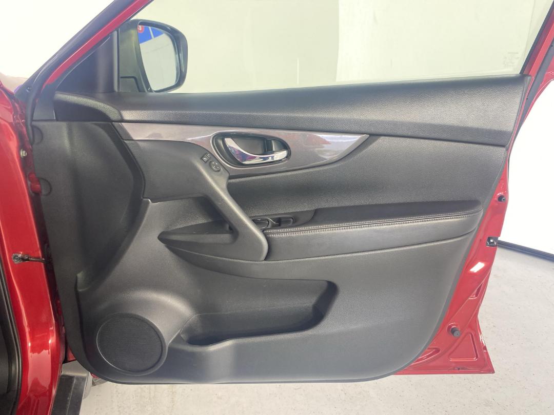 Photo '15' of Nissan X-Trail Photo '15' of Nissan X-Trail