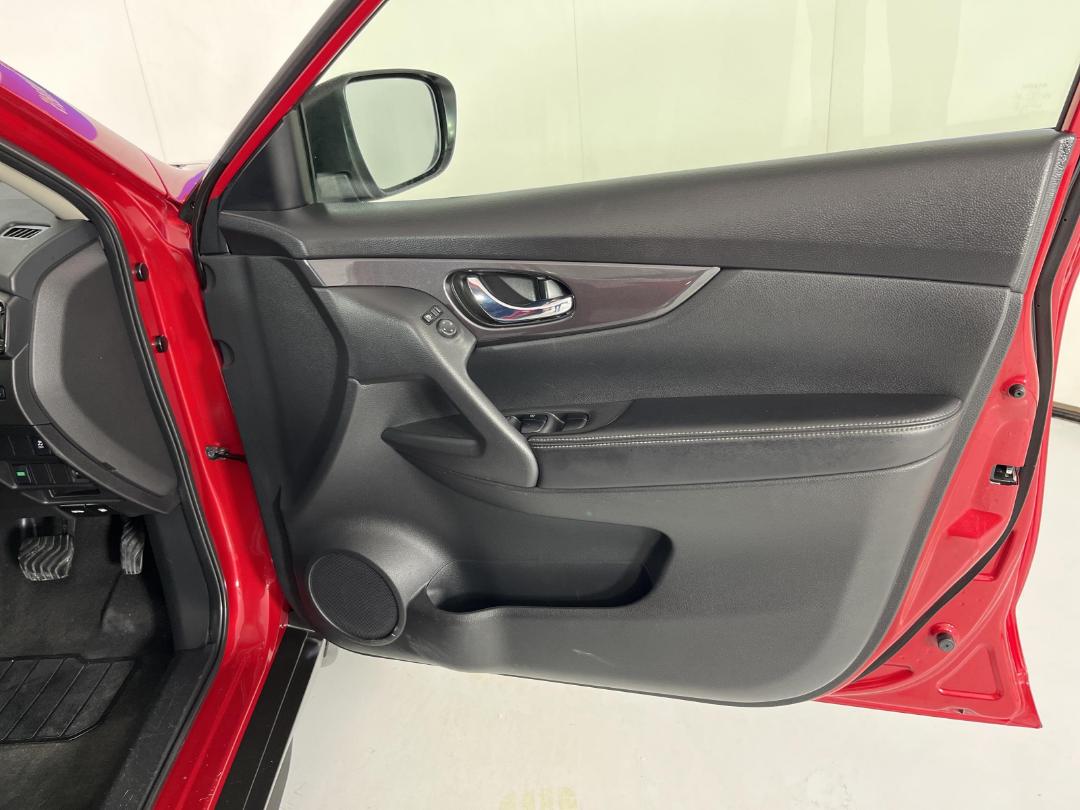 Photo '15' of Nissan X-Trail Photo '15' of Nissan X-Trail