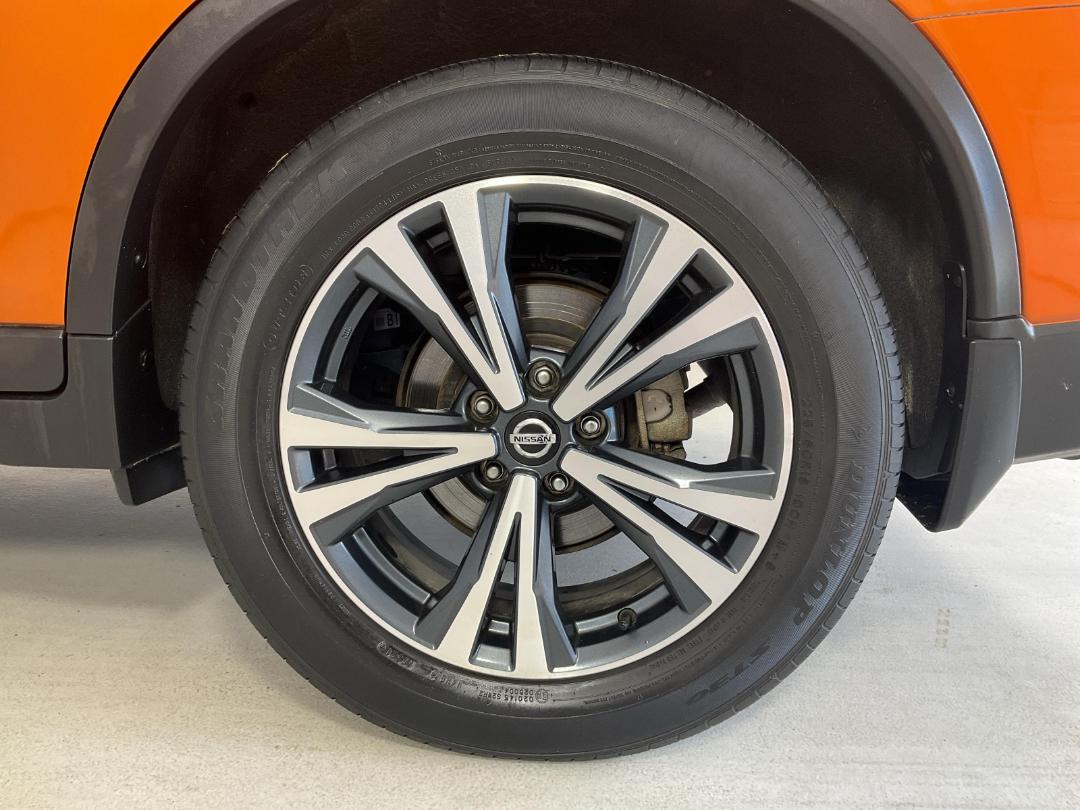 Photo '11' of Nissan X-Trail