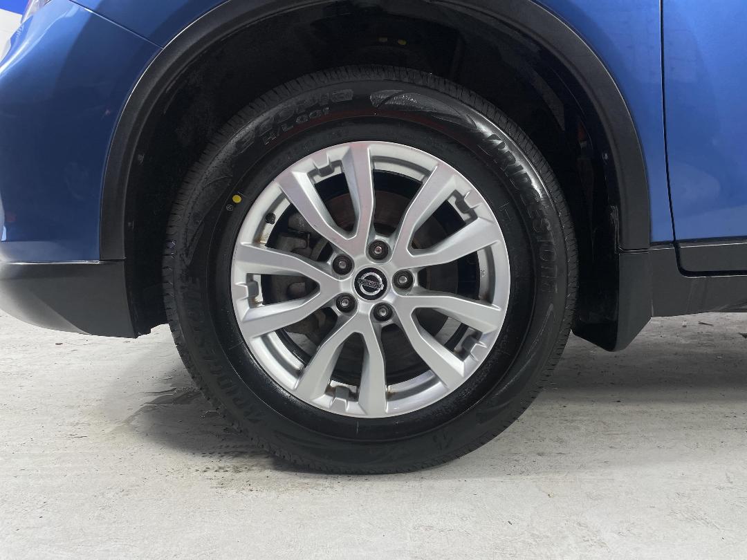 Photo '10' of Nissan X-Trail