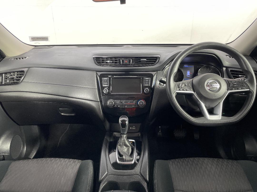 Photo '17' of Nissan X-Trail