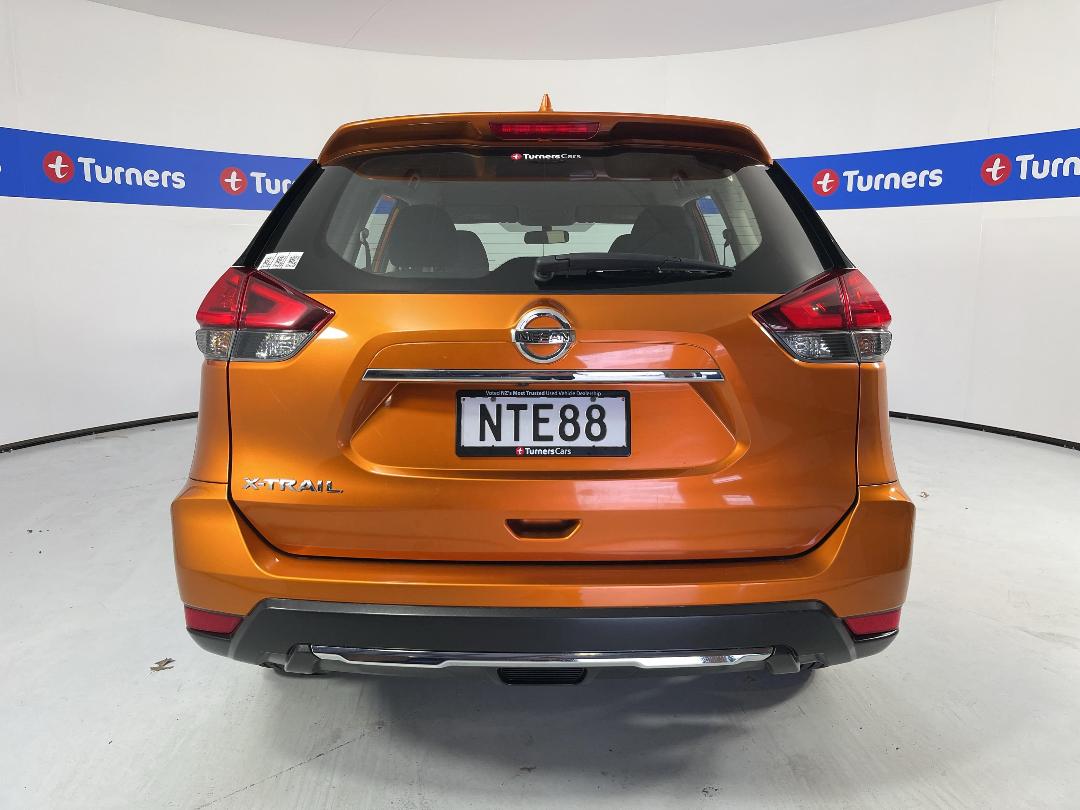 Photo '6' of Nissan X-Trail