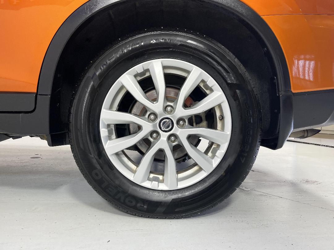 Photo '11' of Nissan X-Trail