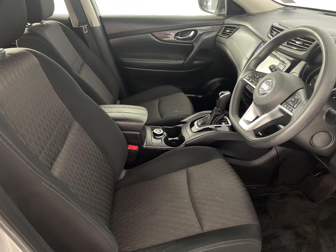 Photo '16' of Nissan X-Trail