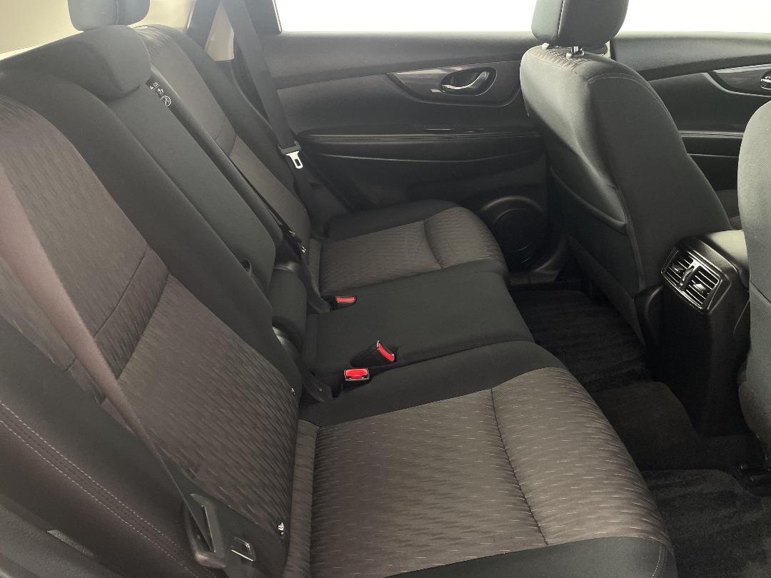 Photo '20' of Nissan X-Trail