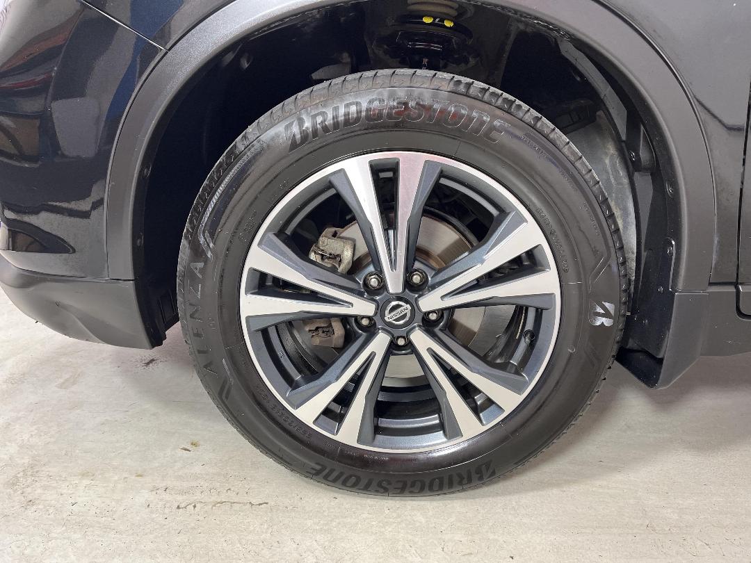 Photo '10' of Nissan X-Trail