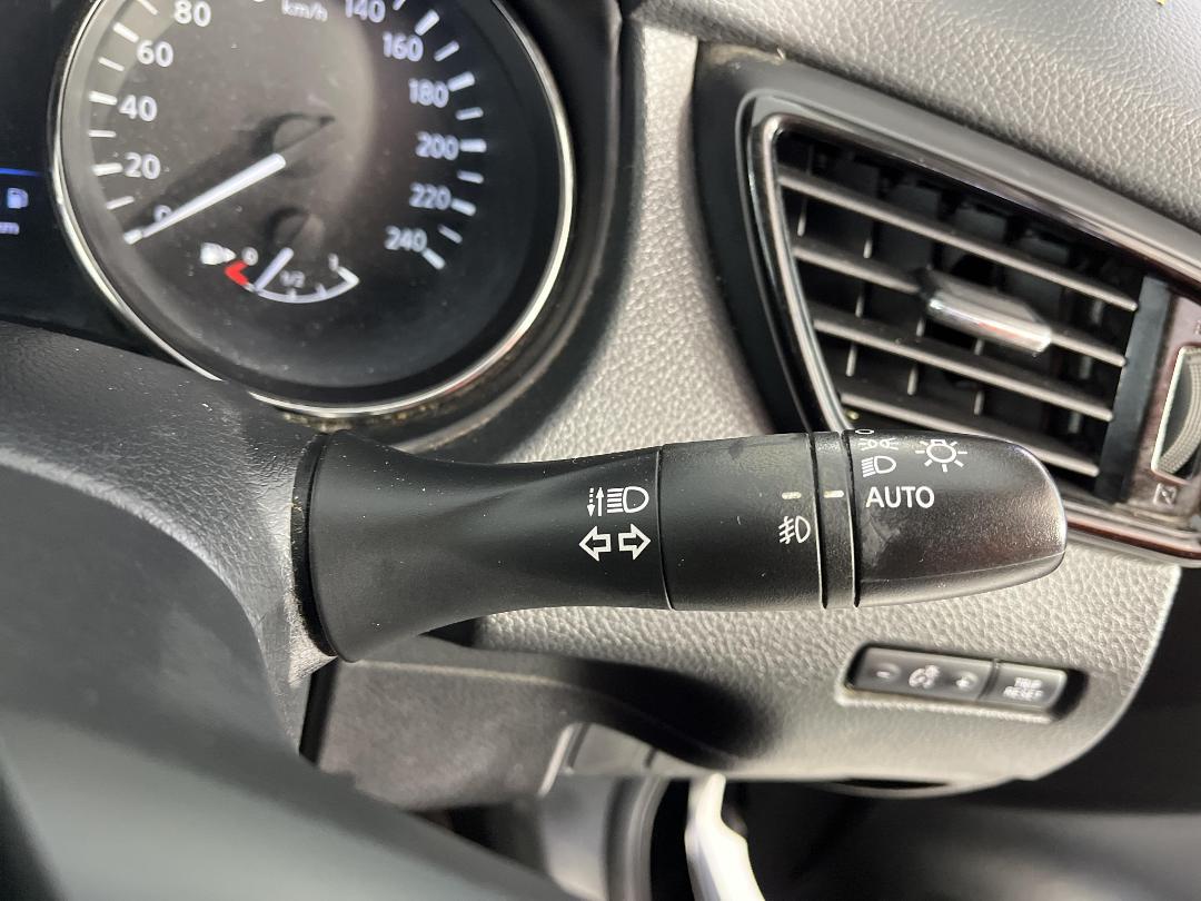 Photo '29' of Nissan X-Trail