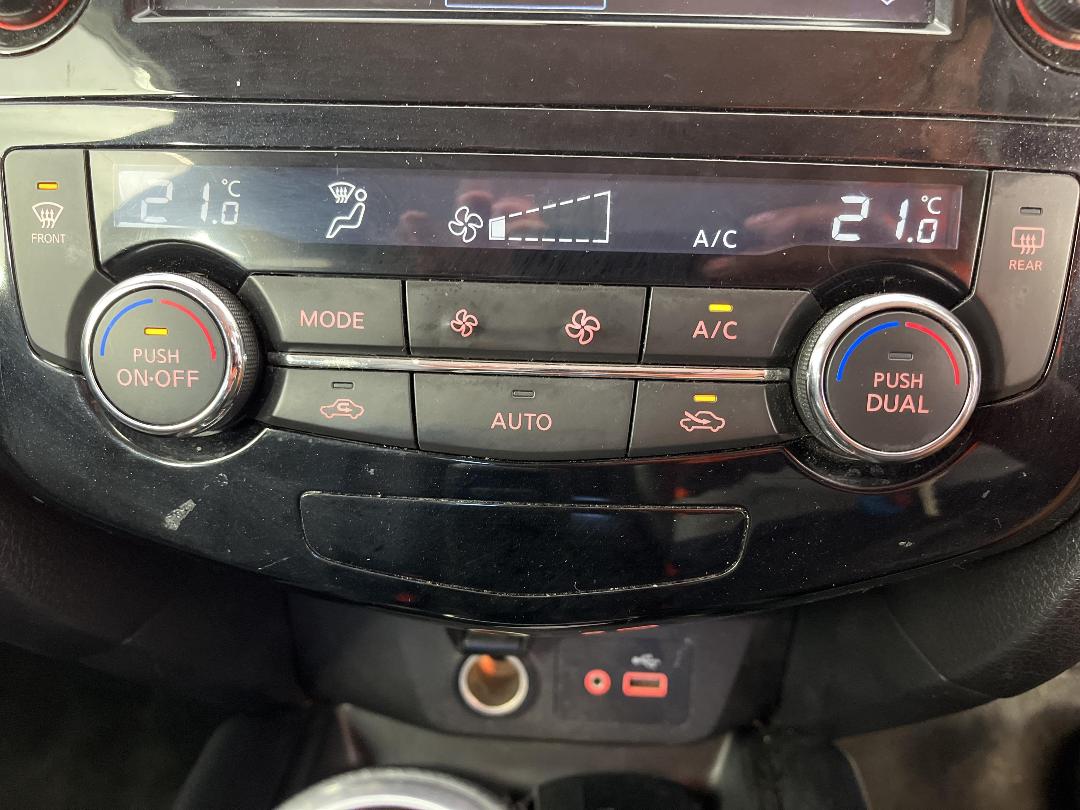 Photo '32' of Nissan X-Trail