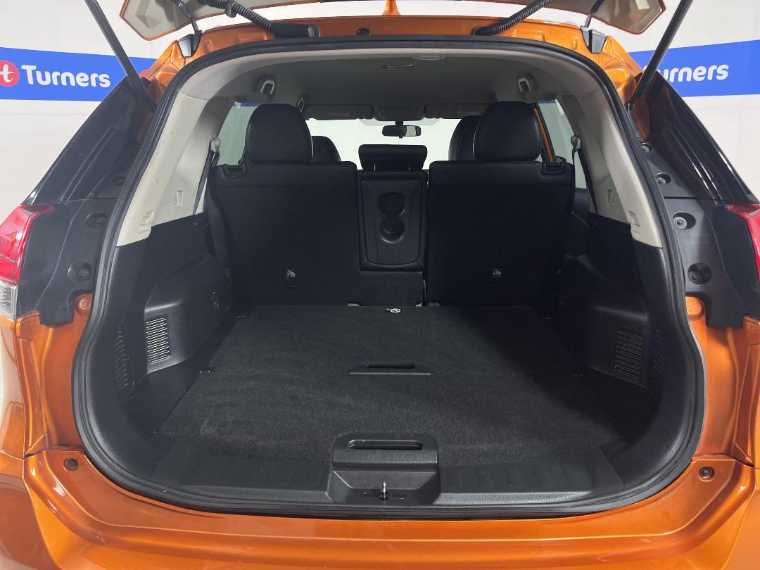 Photo '14' of Nissan X-Trail