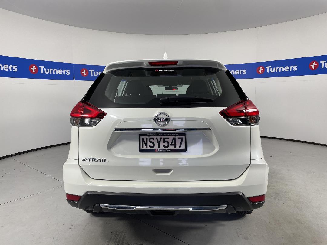 Photo '6' of Nissan X-Trail