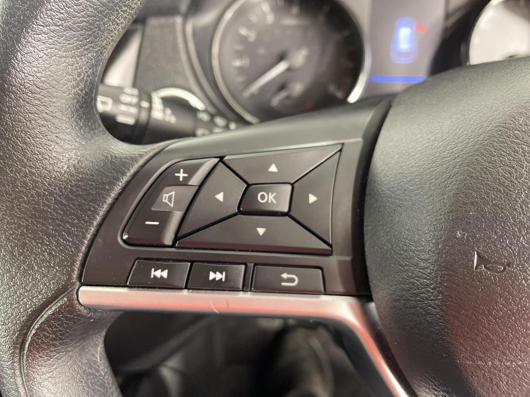 Photo '25' of Nissan X-Trail