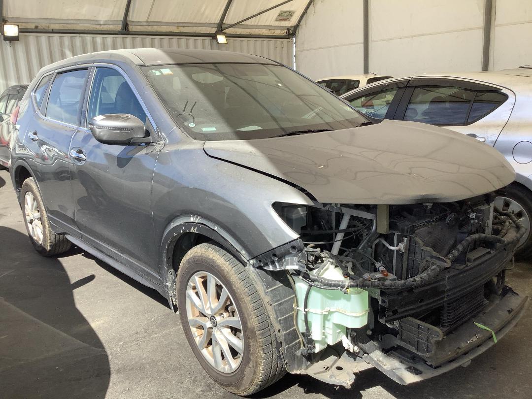 Photo '3' of Nissan X-Trail ST Photo '3' of Nissan X-Trail ST