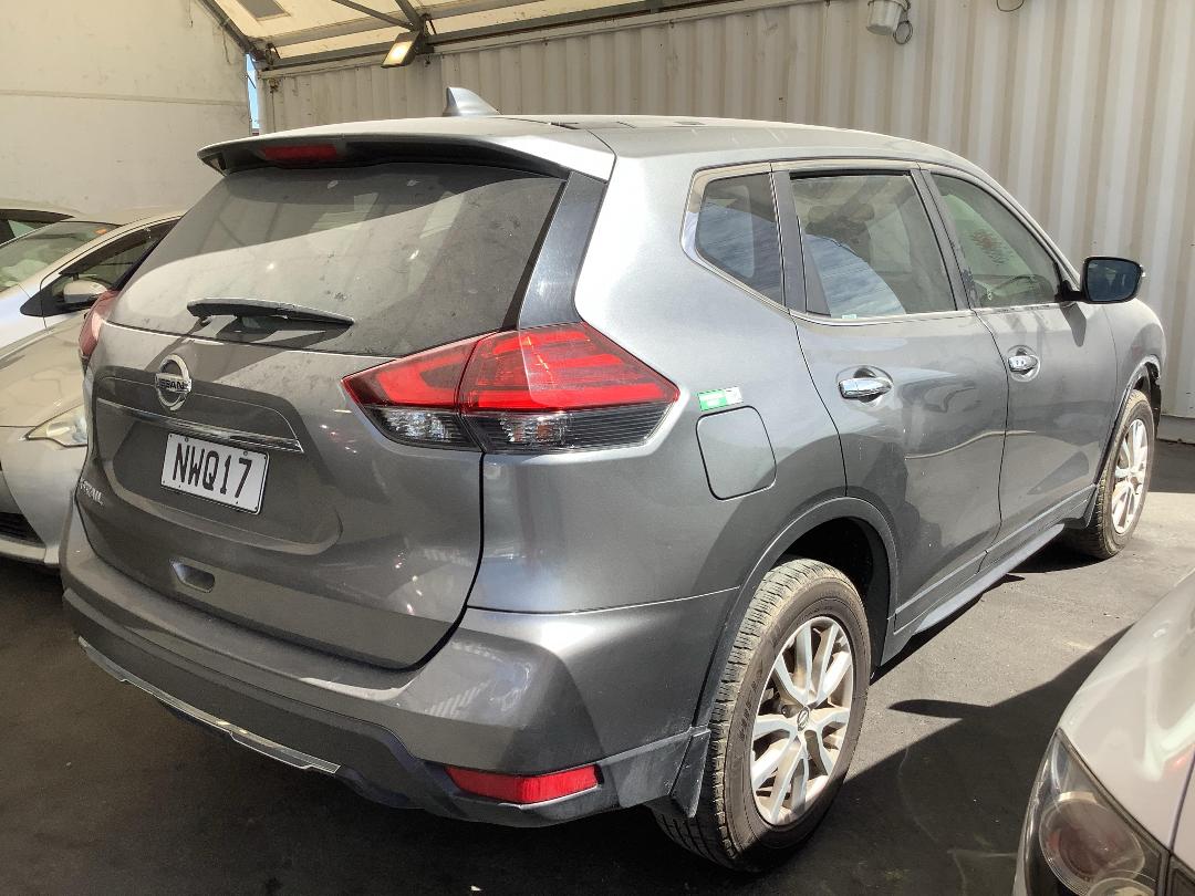 Photo '4' of Nissan X-Trail ST Photo '4' of Nissan X-Trail ST