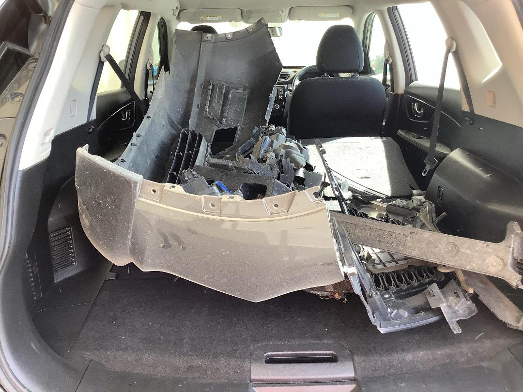 Photo '6' of Nissan X-Trail ST Photo '6' of Nissan X-Trail ST