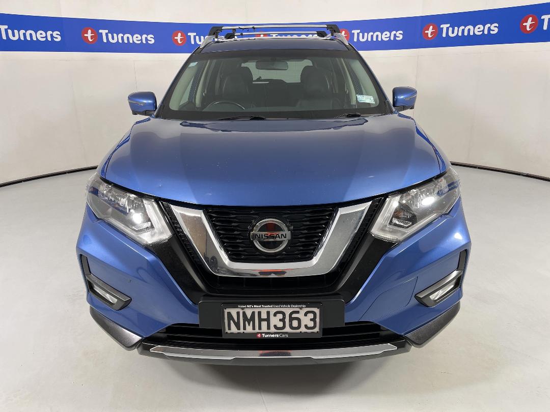 Photo '2' of Nissan X-Trail