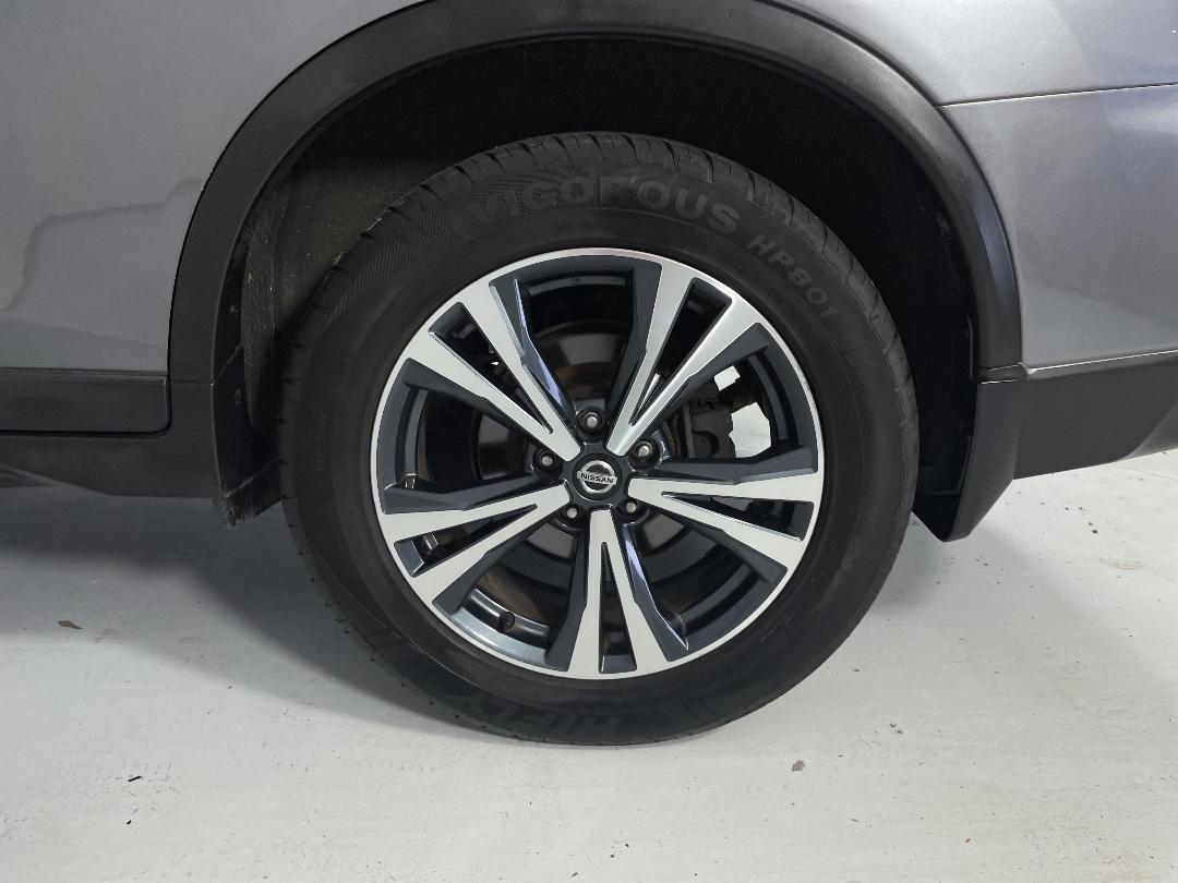 Photo '11' of Nissan X-Trail