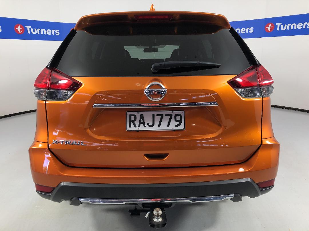 Photo '6' of Nissan X-Trail