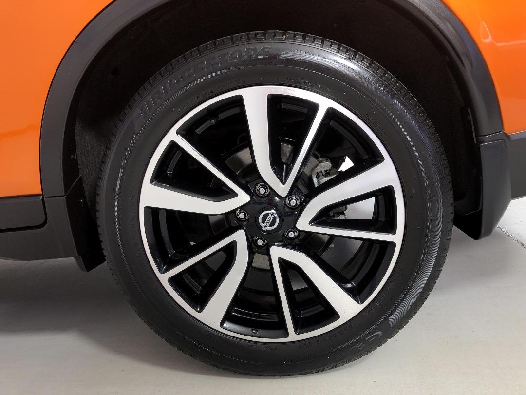 Photo '11' of Nissan X-Trail