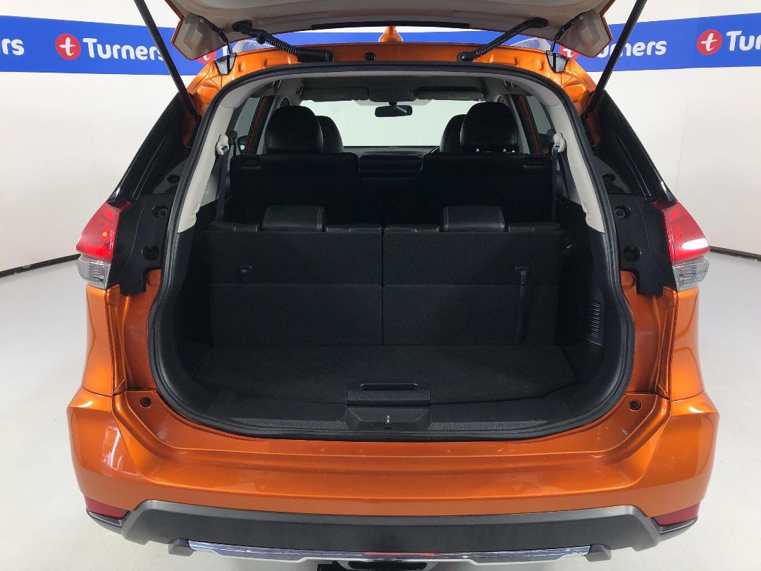 Photo '14' of Nissan X-Trail