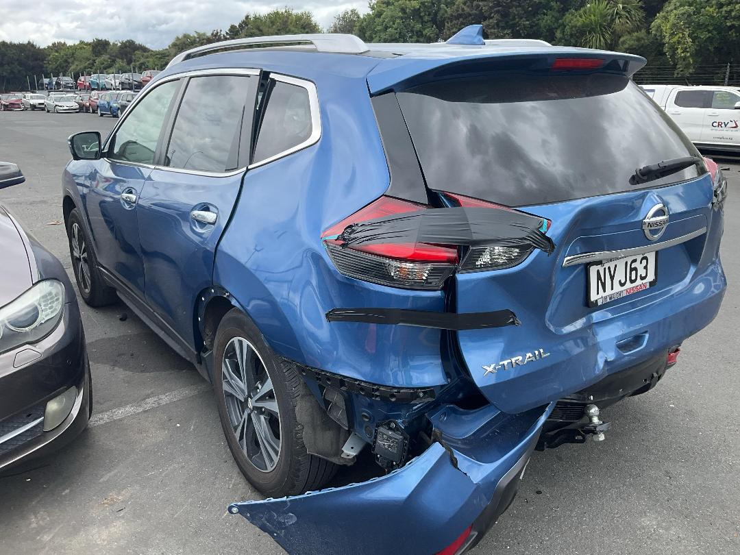 Photo '3' of Nissan X-Trail ST-L Photo '3' of Nissan X-Trail ST-L