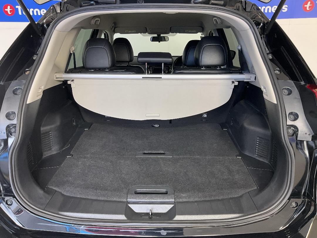 Photo '14' of Nissan X-Trail