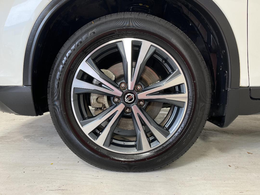 Photo '10' of Nissan X-Trail Photo '10' of Nissan X-Trail