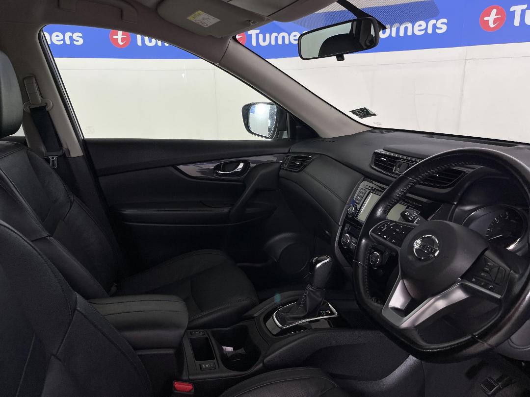 Photo '16' of Nissan X-Trail Photo '16' of Nissan X-Trail