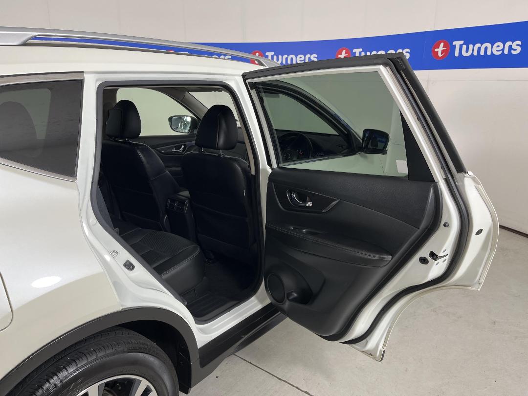 Photo '19' of Nissan X-Trail Photo '19' of Nissan X-Trail