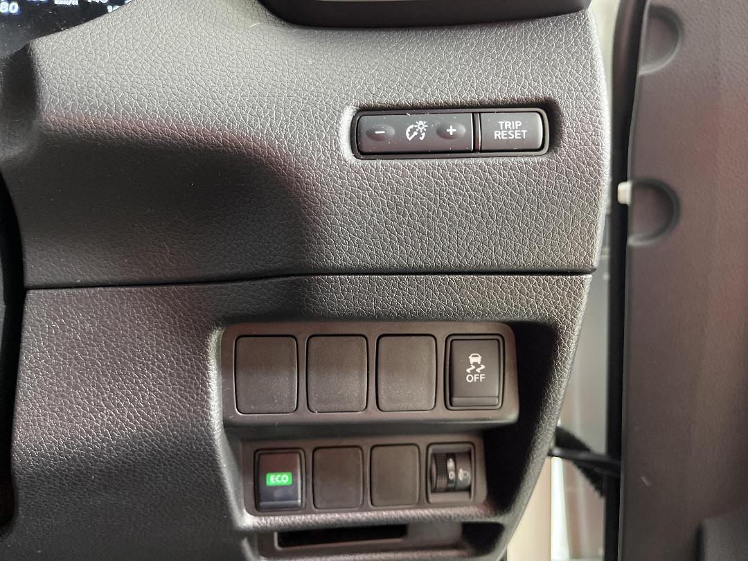 Photo '25' of Nissan X-Trail Photo '25' of Nissan X-Trail