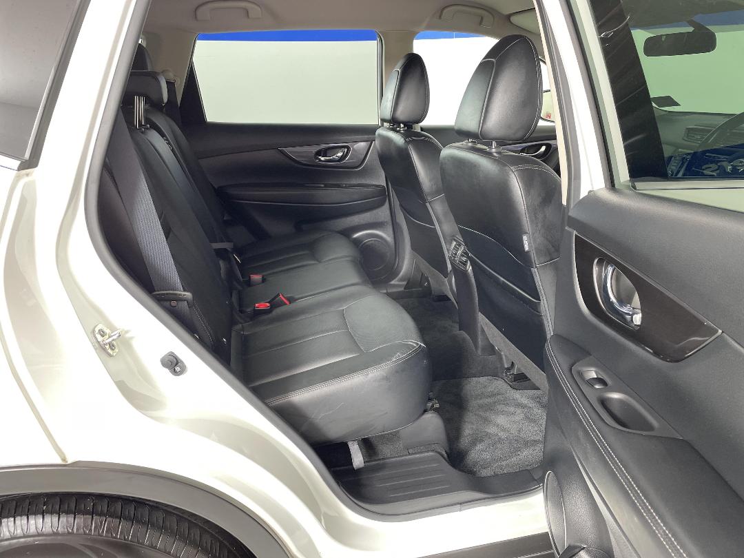 Photo '20' of Nissan X-Trail