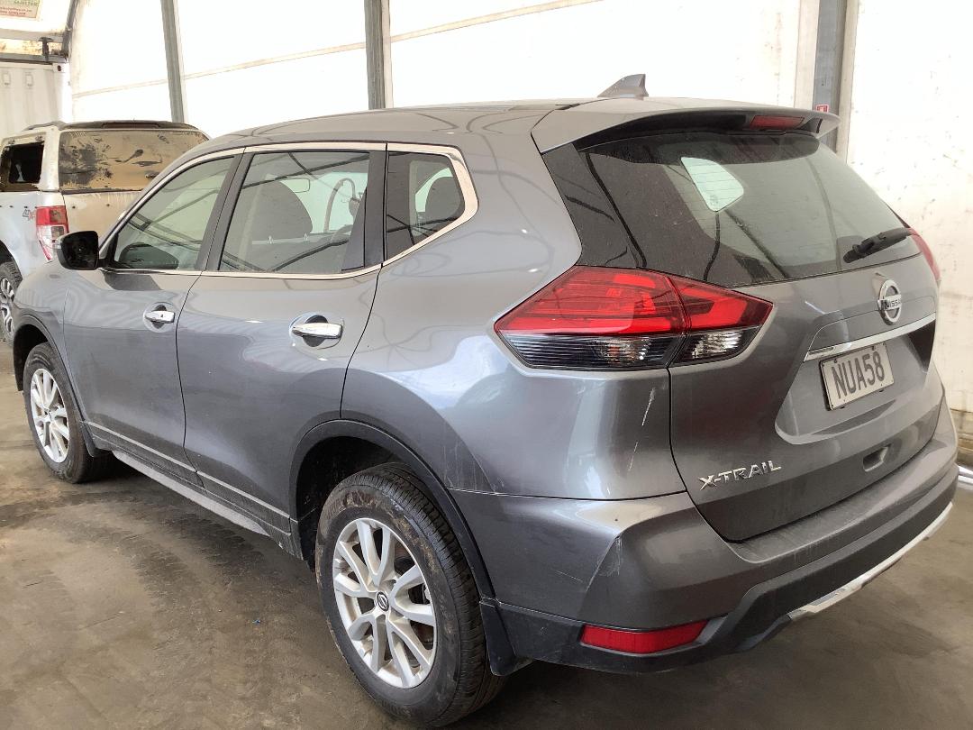 Photo '5' of Nissan X-Trail ST Photo '5' of Nissan X-Trail ST