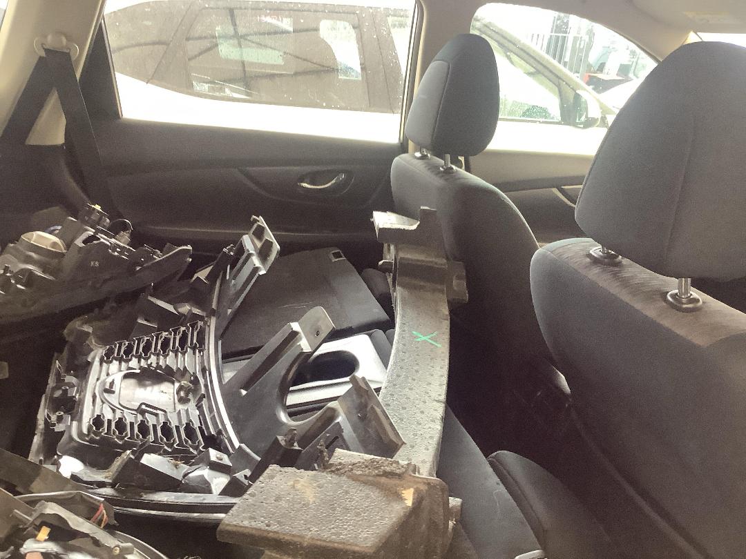 Photo '9' of Nissan X-Trail ST Photo '9' of Nissan X-Trail ST