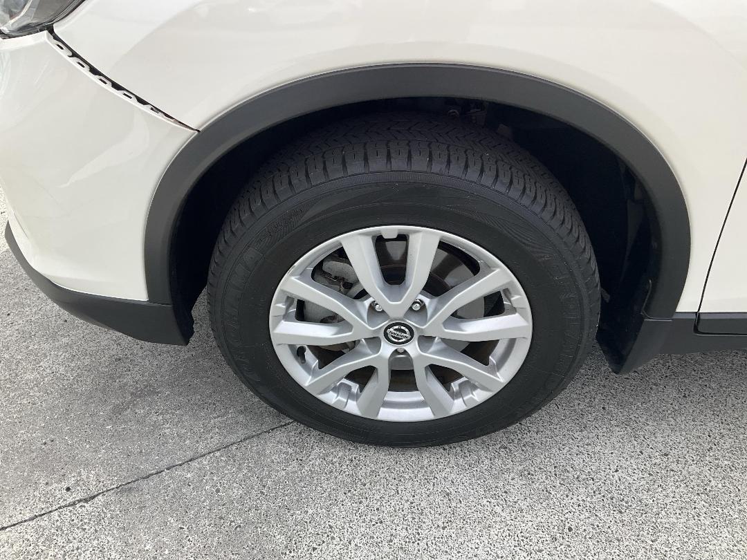 Photo '8' of Nissan X-Trail ST Photo '8' of Nissan X-Trail ST