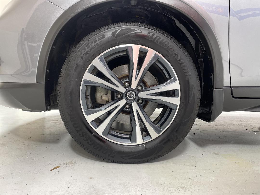 Photo '10' of Nissan X-Trail