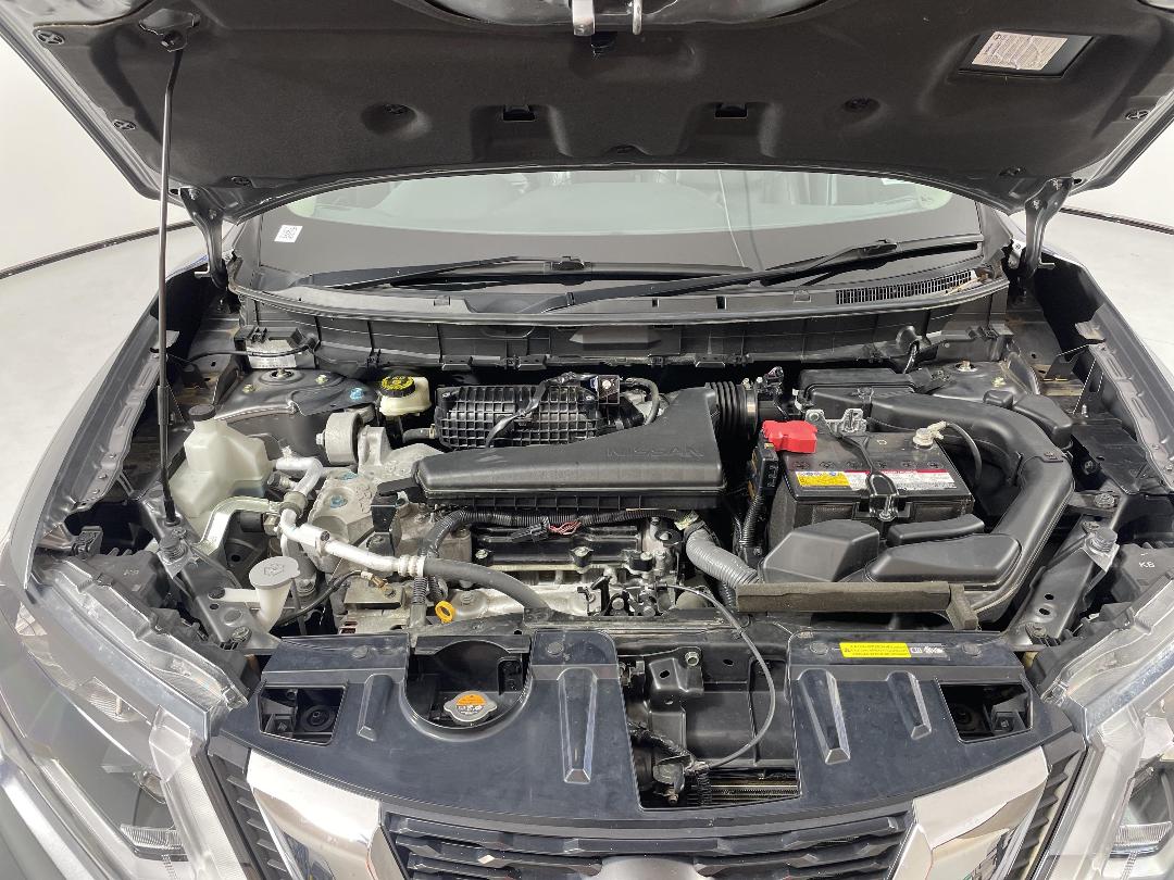 Photo '13' of Nissan X-Trail