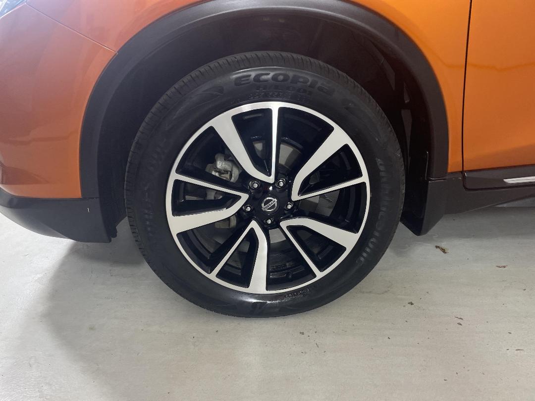 Photo '10' of Nissan X-Trail