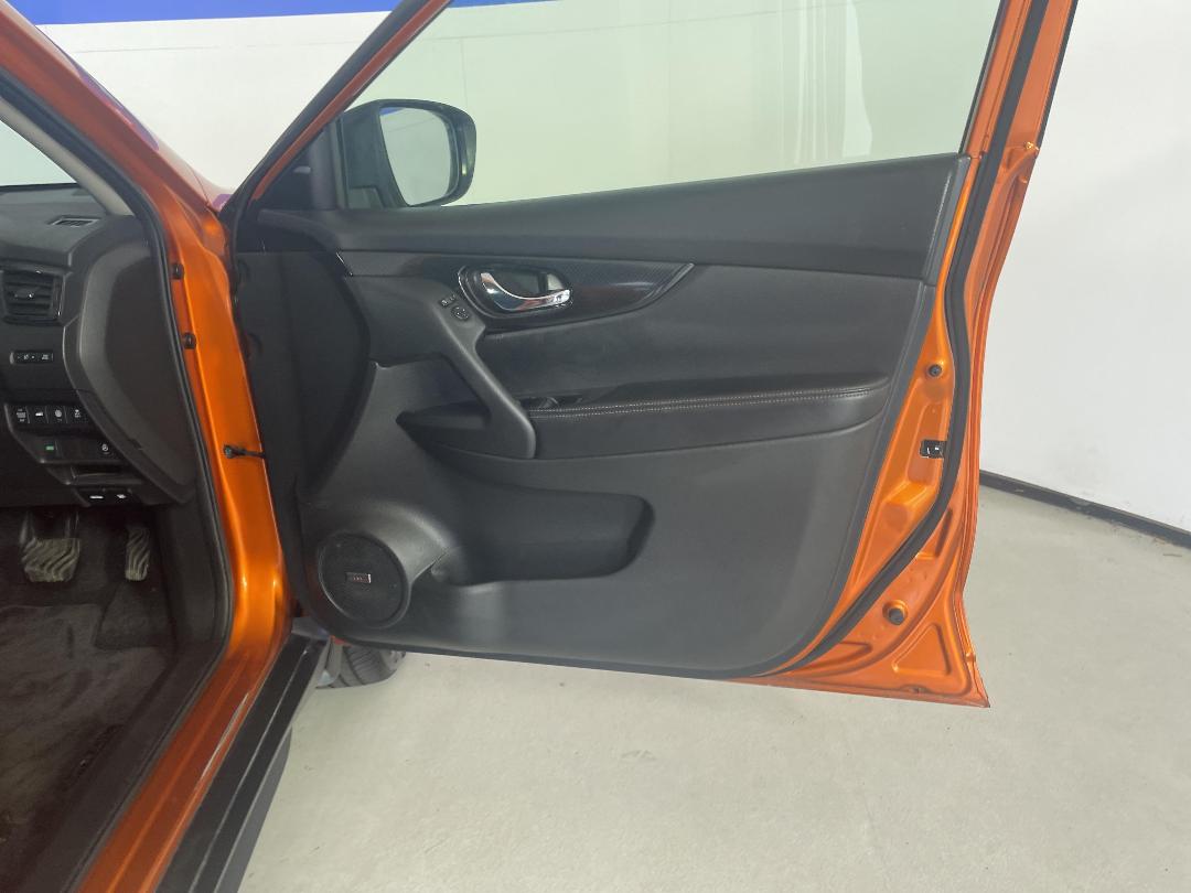 Photo '15' of Nissan X-Trail