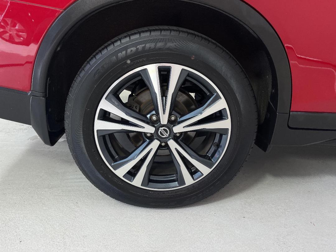 Photo '12' of Nissan X-Trail